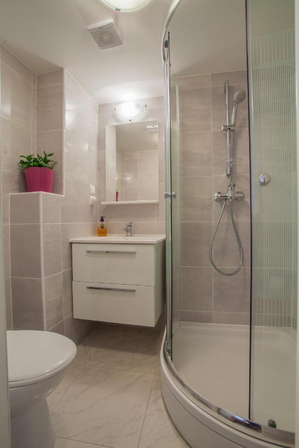 Honey Art Apartment Cres Kültér fotó